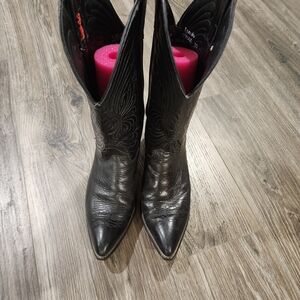 Laredo Black Leather Heeled Boots